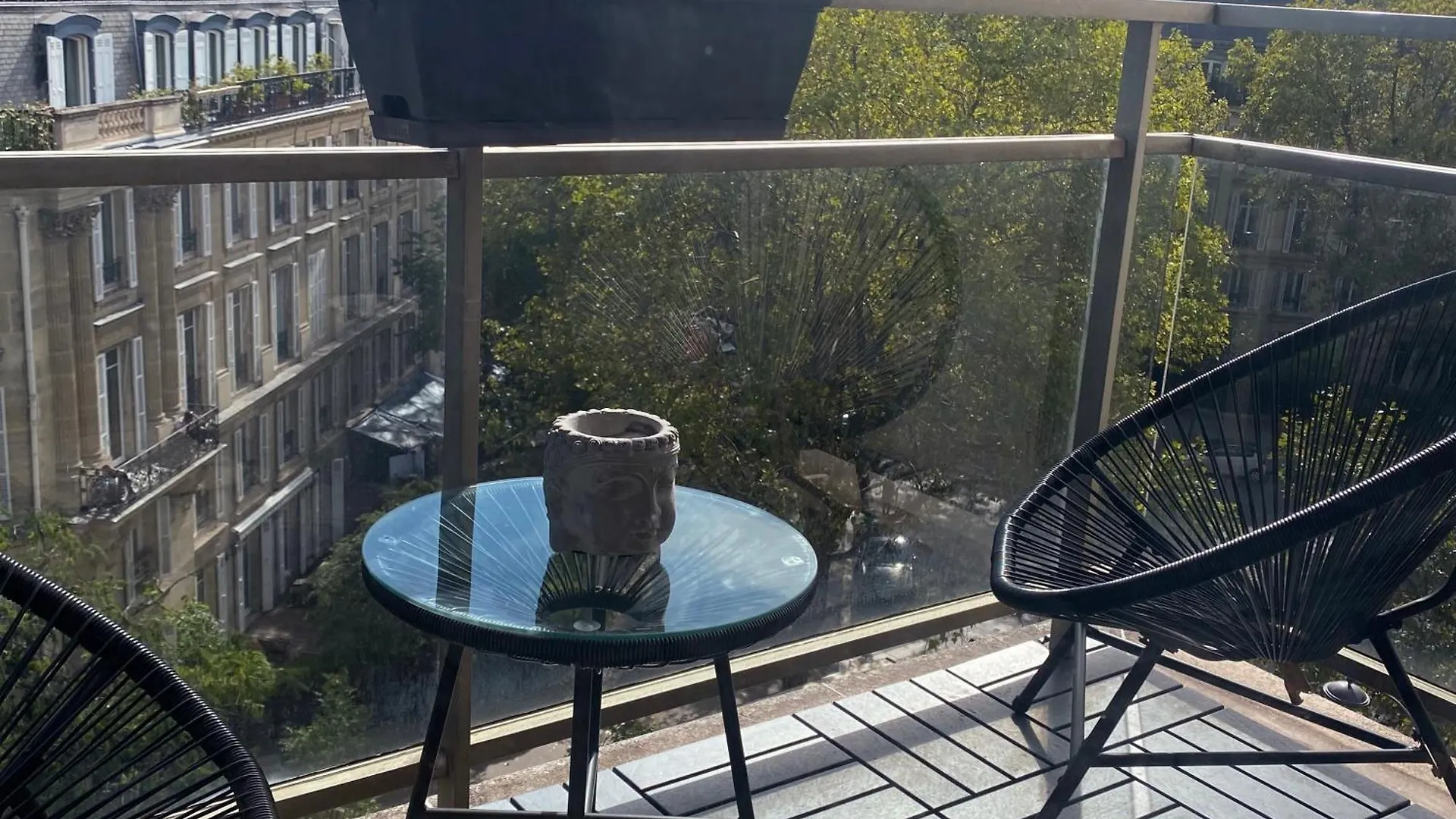 Fabulous Big Studio With Balcon Arc Of Triumph Apartment Paris Homestay